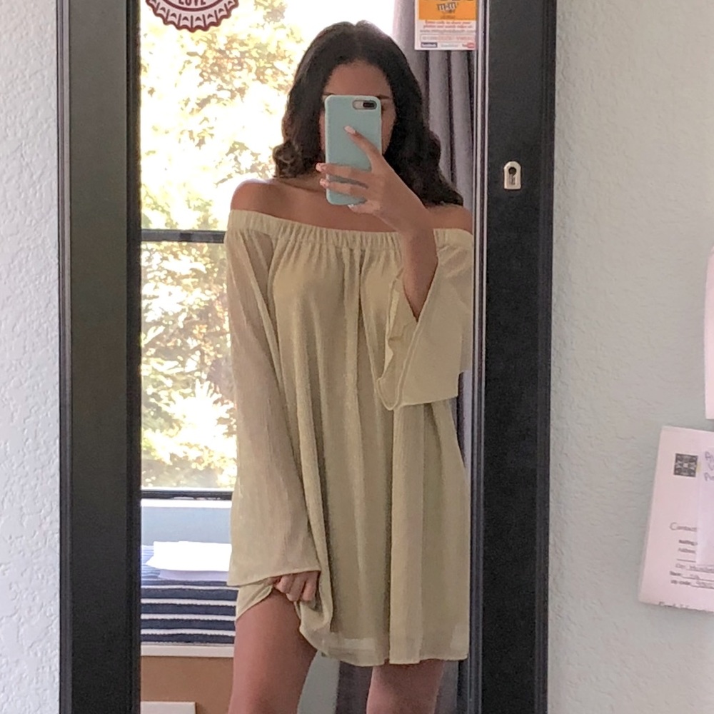 Off-The-Shoulder BDG Dress